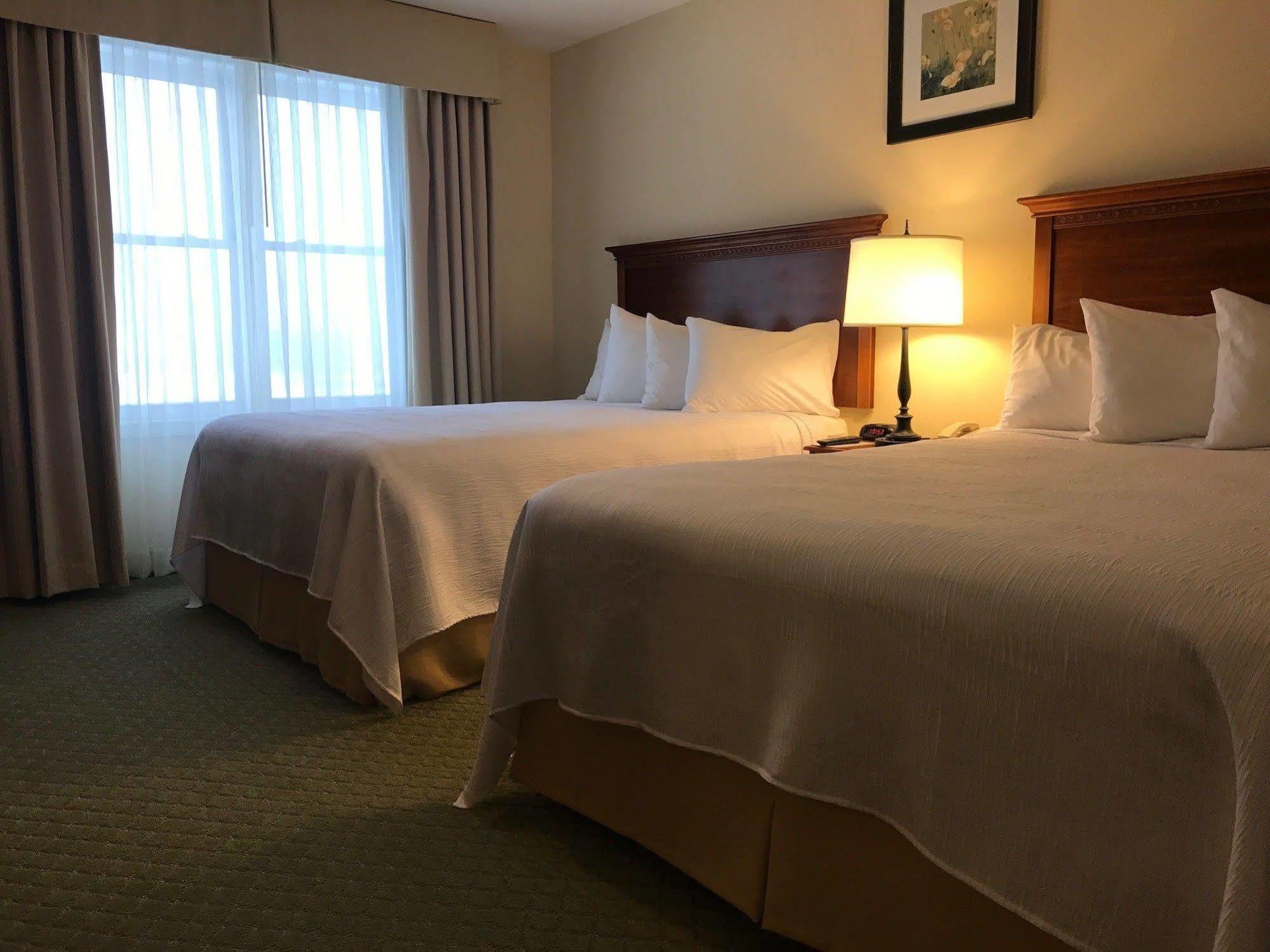 White River Inn & Suites White River Junction Ngoại thất bức ảnh