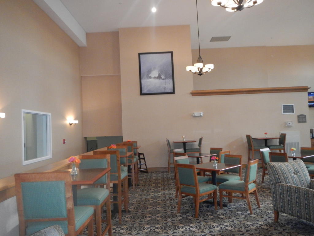 White River Inn & Suites White River Junction Ngoại thất bức ảnh